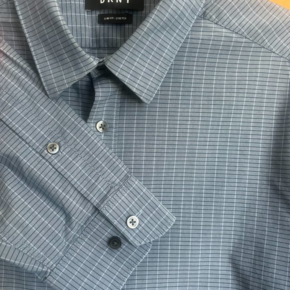 Collared Dress Shirt - Unique Pattern! // DKNY Men's Size L - Picture 2 of 7